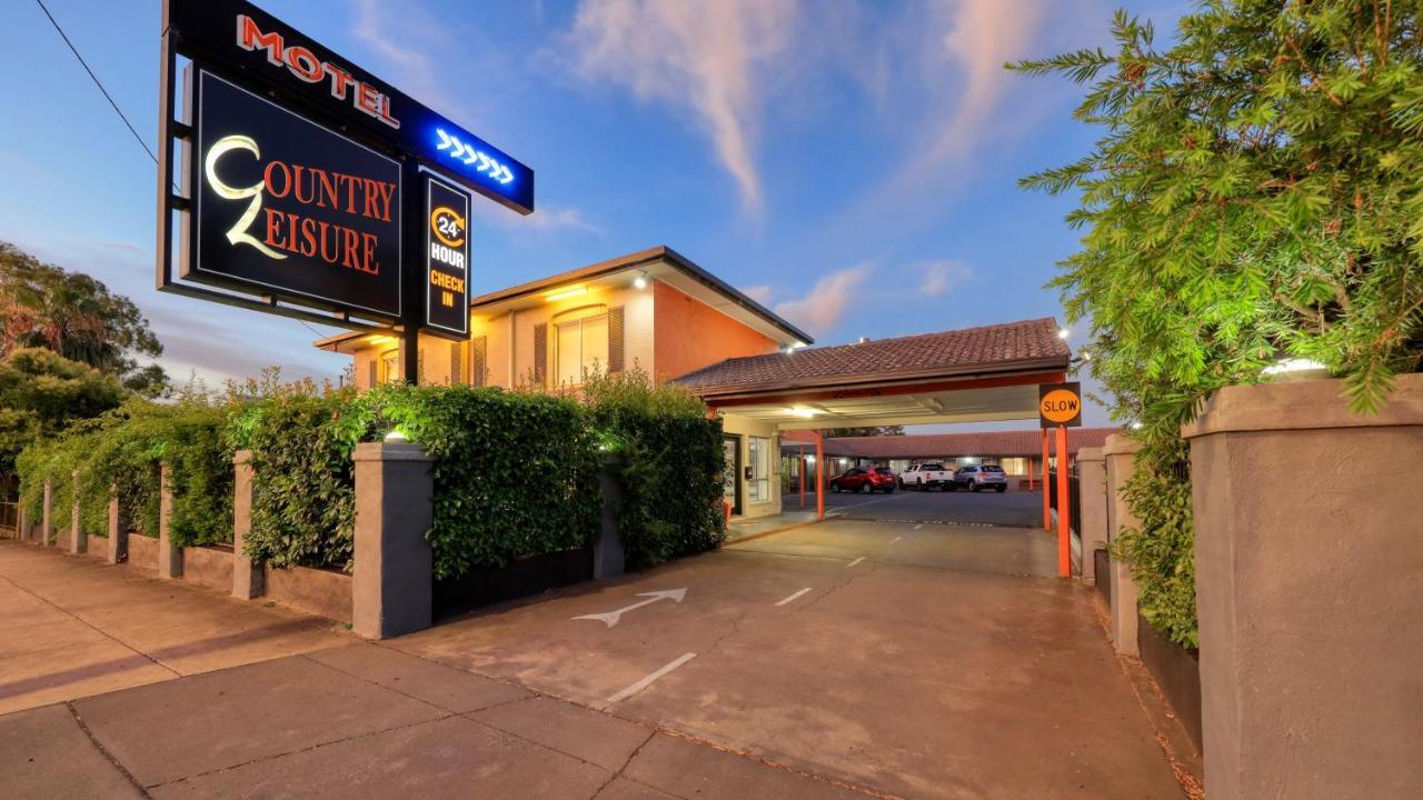 Country Leisure Motor Inn Dubbo Buitenkant foto