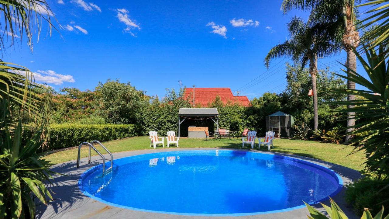 Country Leisure Motor Inn Dubbo Buitenkant foto