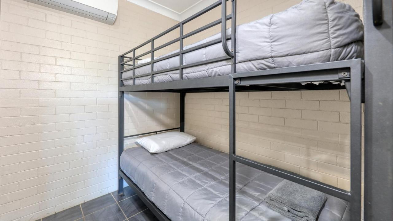 Country Leisure Motor Inn Dubbo Buitenkant foto